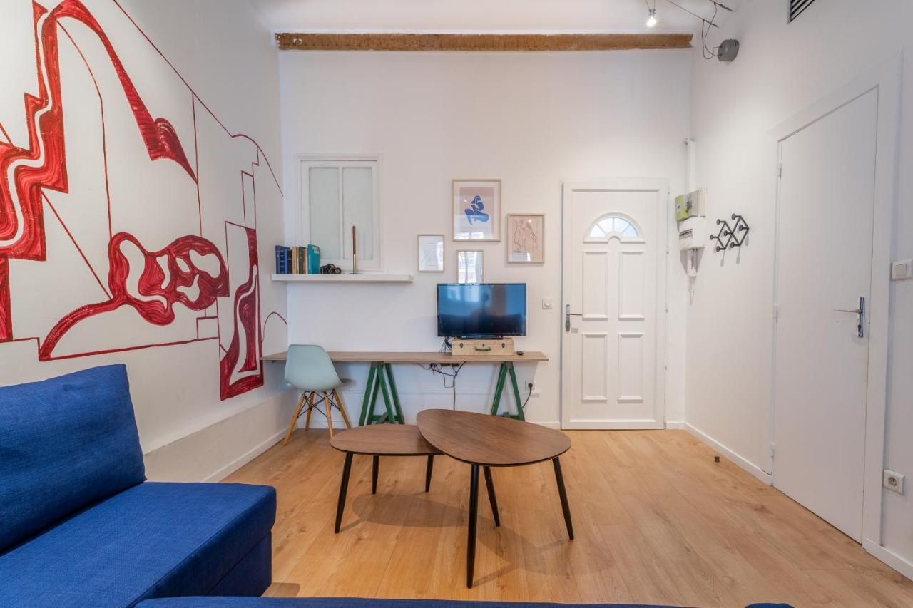 L'Atelier D'Artiste - Refuge Boheme Et Creatif Apartment Toulon Luaran gambar